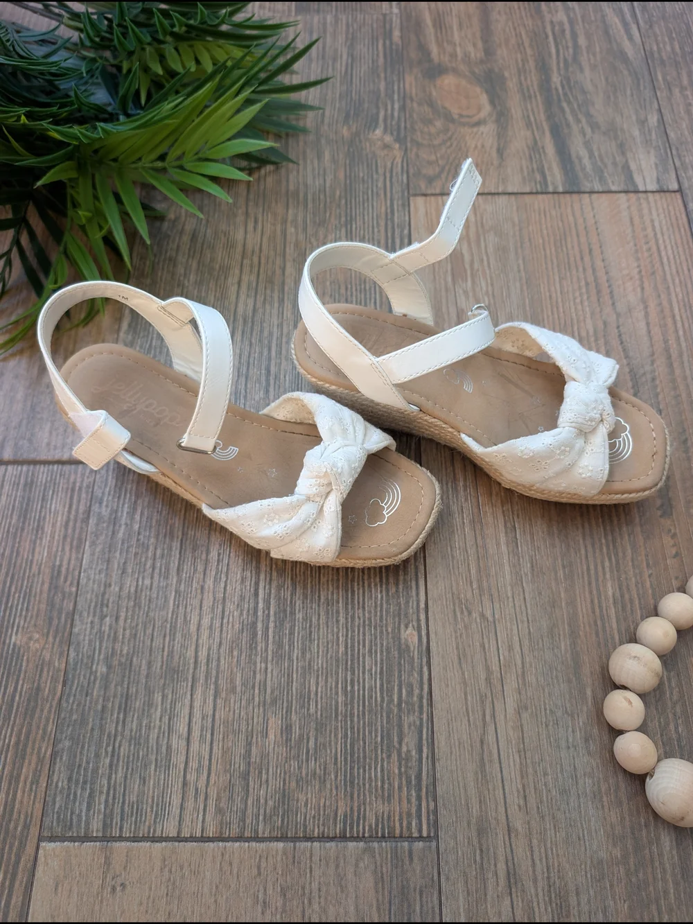 Jellypop pairs neutral secure